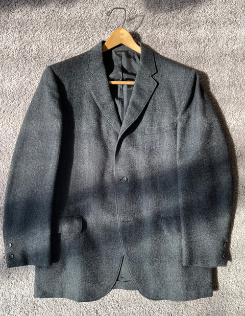 VINTAGE 42R WOOL HERRINGBONE SPORTSJACKET.