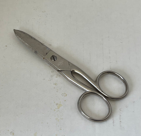 VINTAGE 5” LIFEDGE SCISSORS.