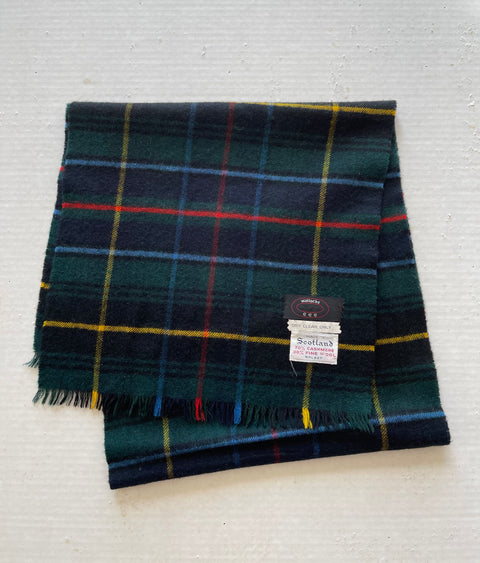 VINTAGE SCARF.
