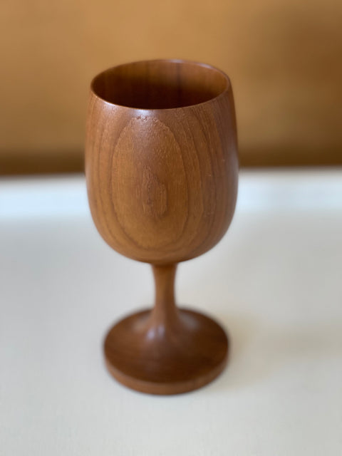 4 VINTAGE MIDCENTURY TEAK 6” GOBLETS.