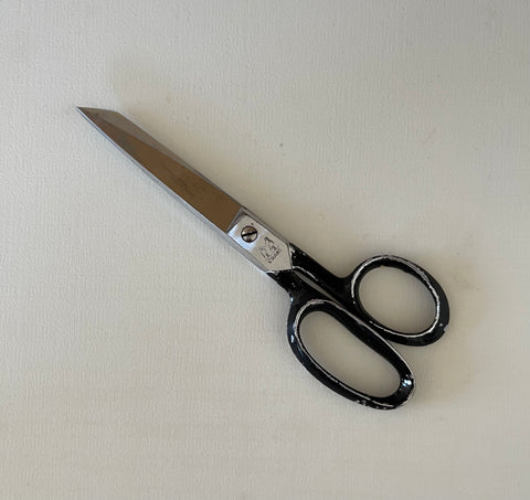 VINTAGE CRANE 7” SCISSORS.