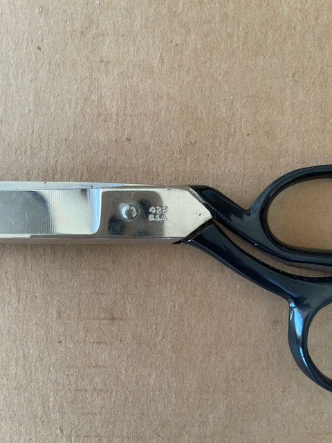 VINTAGE WISS TRIMLINE SHEARS.